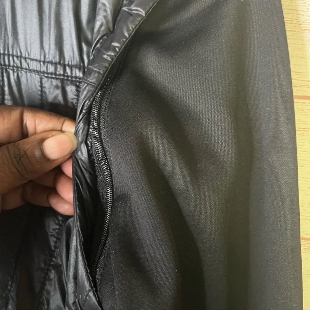 Michael Kors Black Convertible‎ Removable Sleeves Full Zipper Jacket Size Small